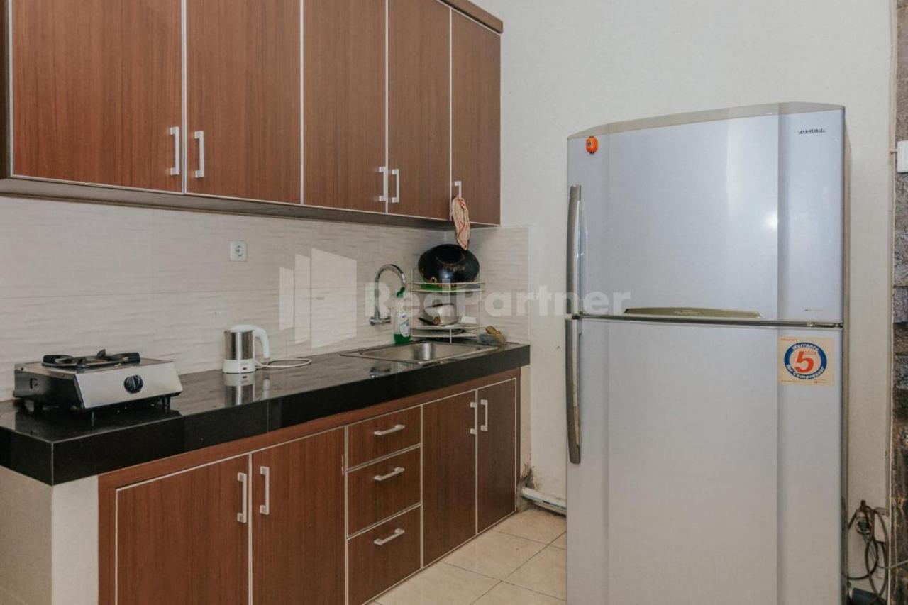 De Lugano Scbd Syariah Mitra Reddoorz Ξενοδοχείο Τζακάρτα Εξωτερικό φωτογραφία
