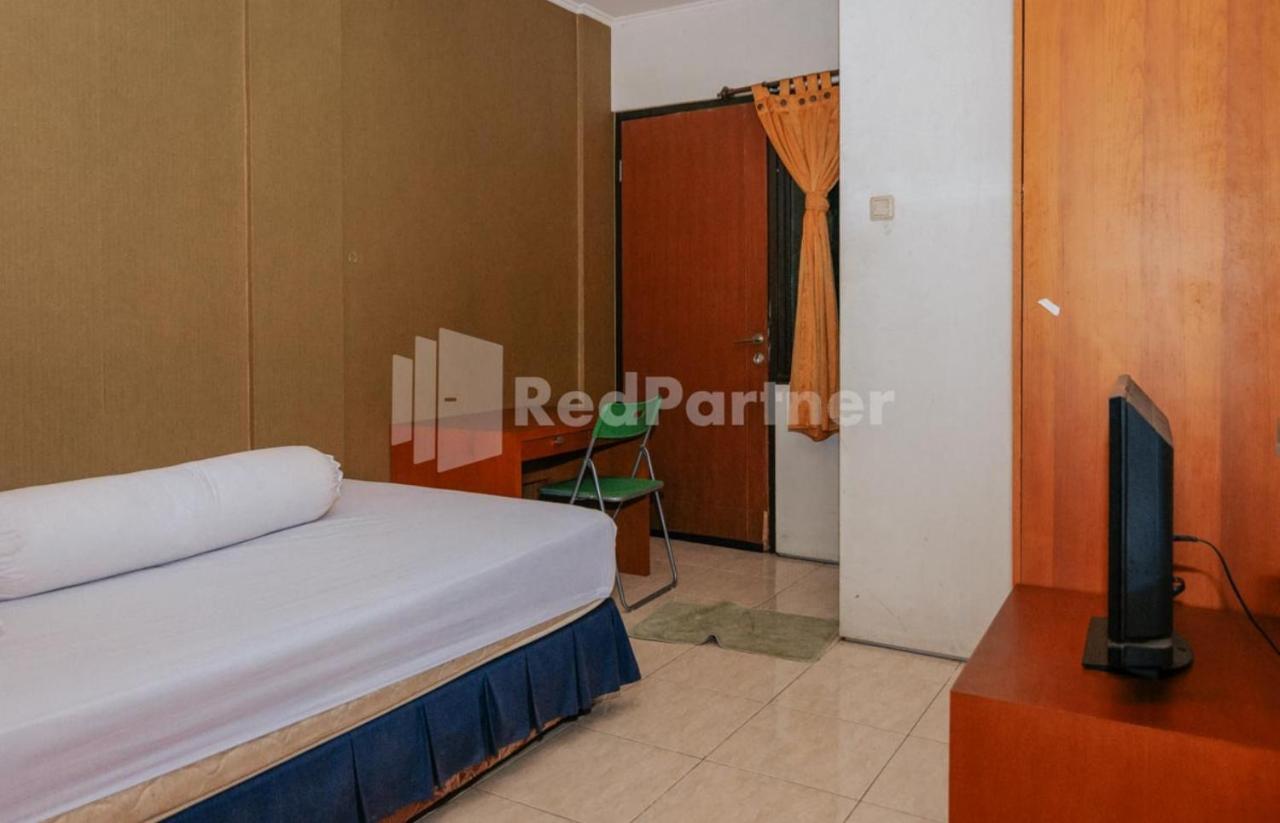 De Lugano Scbd Syariah Mitra Reddoorz Ξενοδοχείο Τζακάρτα Εξωτερικό φωτογραφία